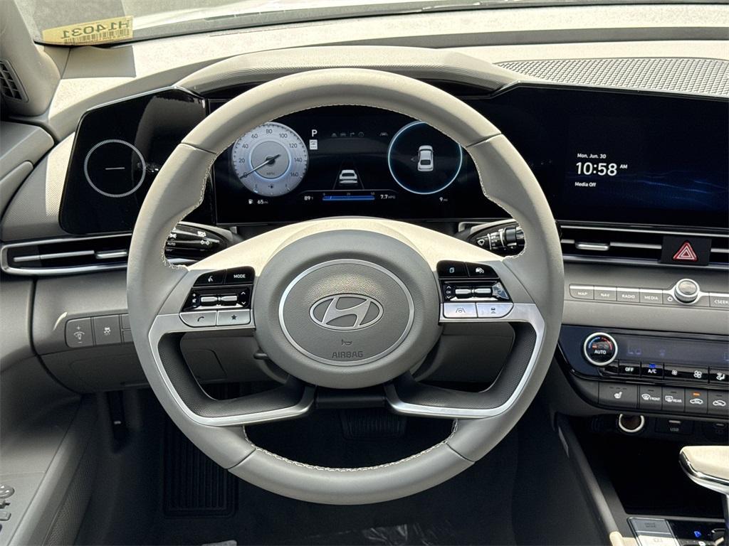 new 2025 Hyundai Elantra car, priced at $26,365