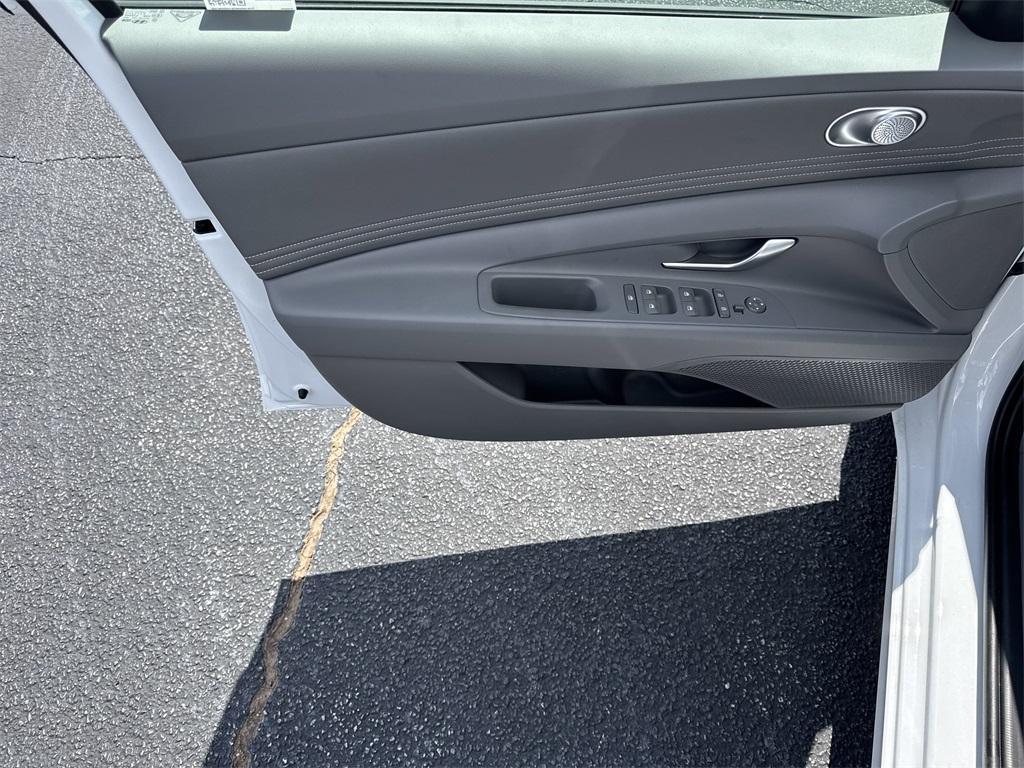 new 2025 Hyundai Elantra car, priced at $26,365