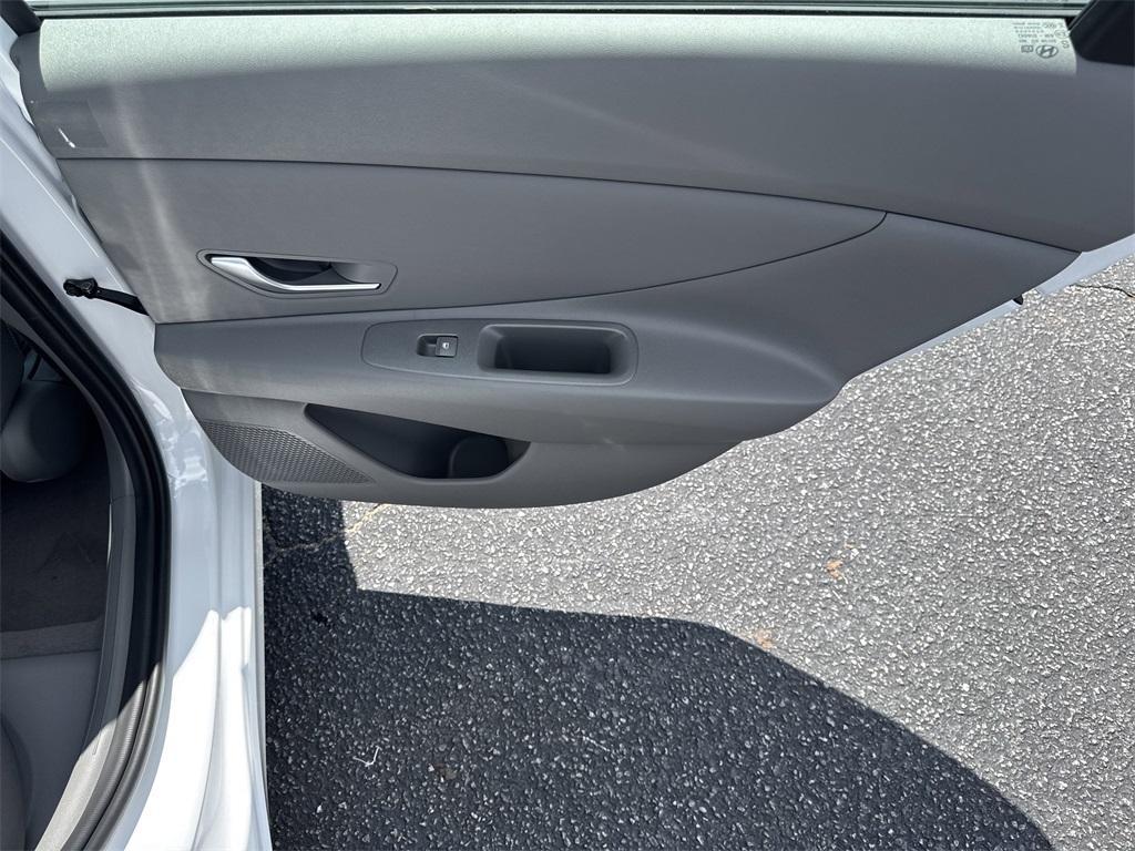 new 2025 Hyundai Elantra car, priced at $26,365