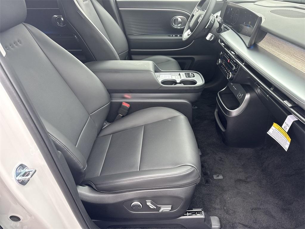 new 2026 Hyundai IONIQ 9 car, priced at $69,505