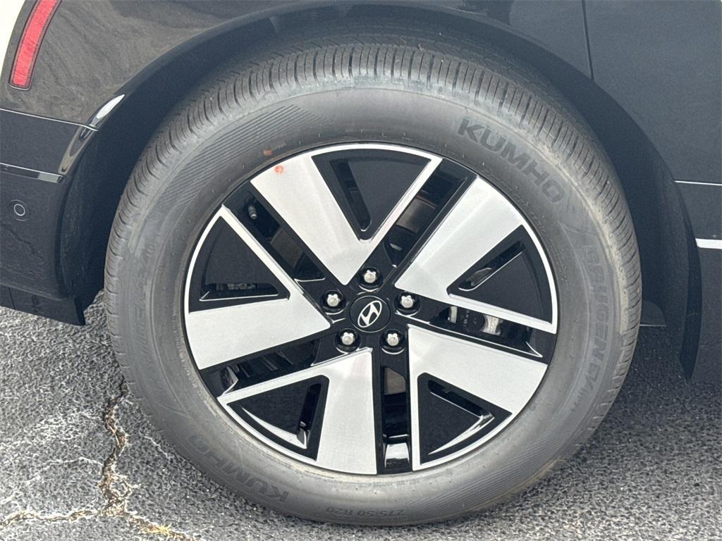 new 2026 Hyundai IONIQ 9 car, priced at $69,505