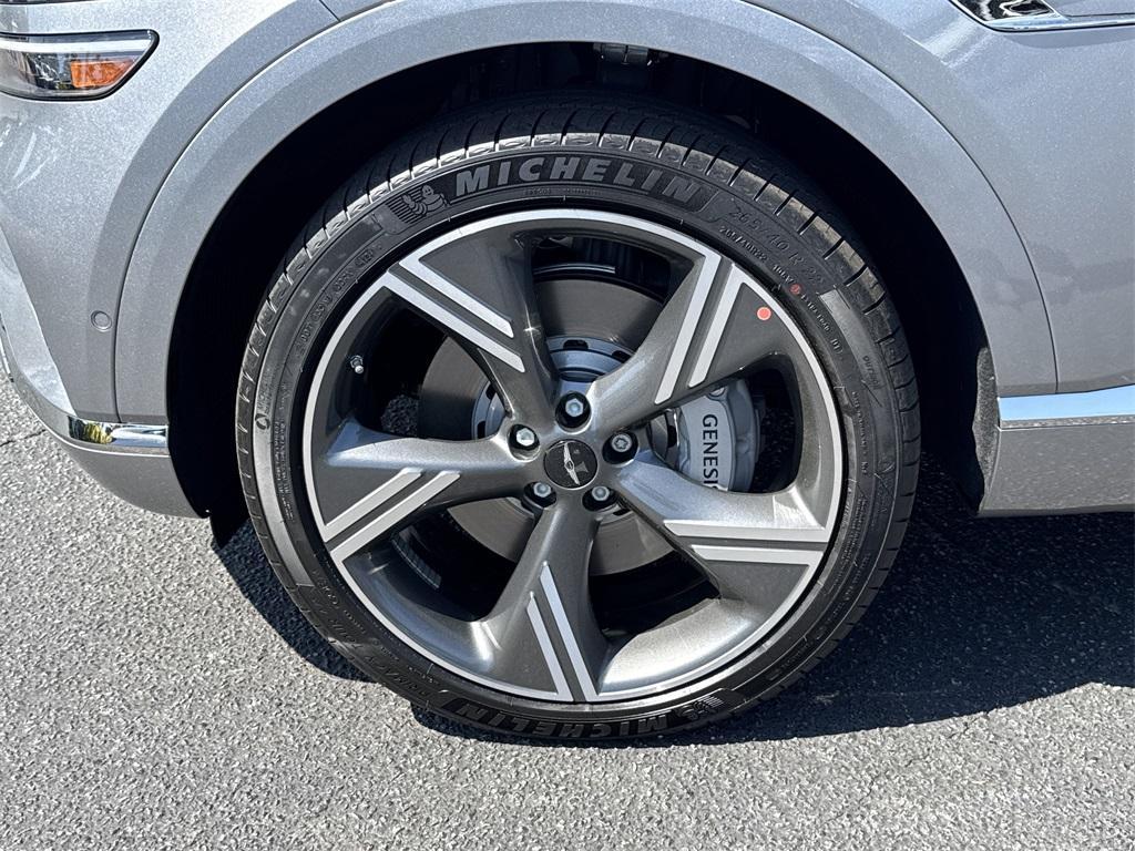 new 2025 Genesis GV80 car, priced at $82,764
