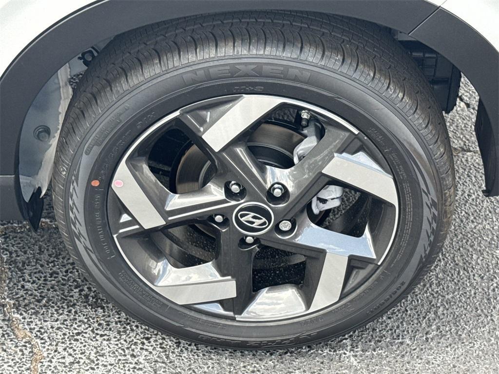 new 2025 Hyundai Venue car, priced at $24,070