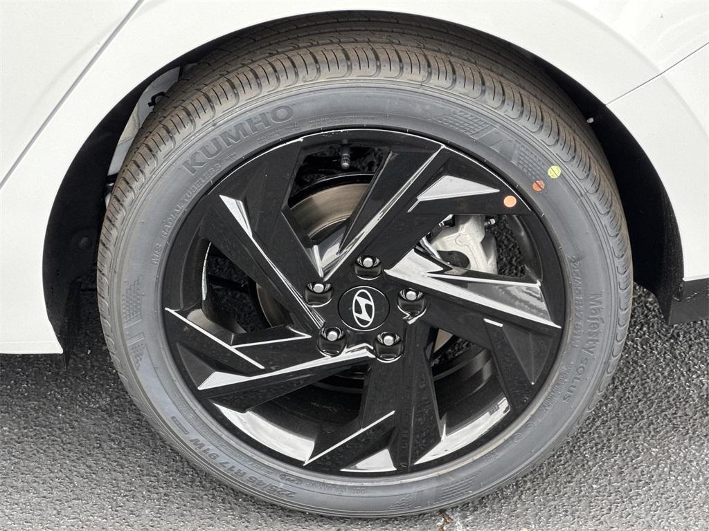 new 2026 Hyundai Elantra car, priced at $26,165