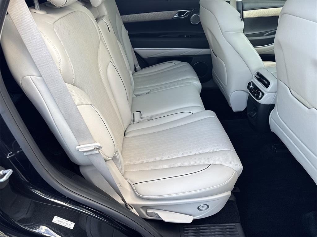 used 2021 Genesis GV80 car, priced at $32,991