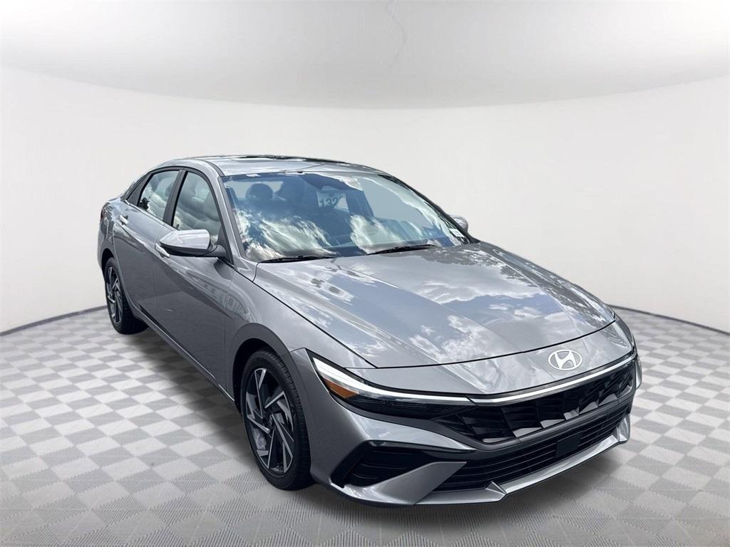 new 2025 Hyundai Elantra car, priced at $25,270
