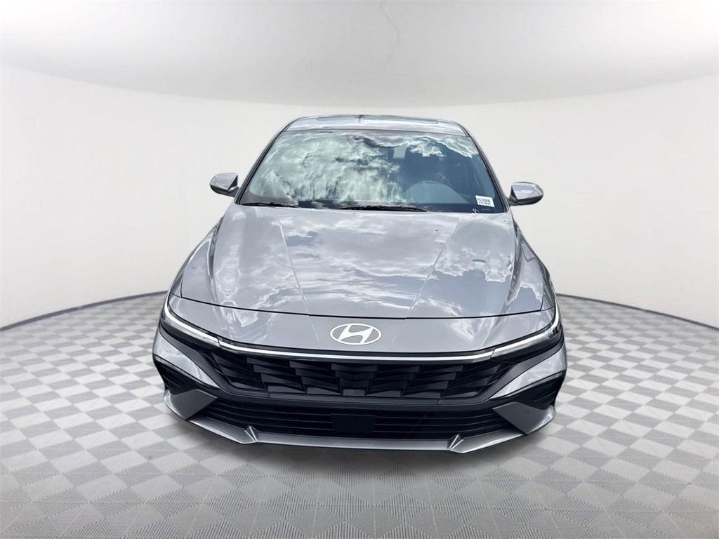 new 2025 Hyundai Elantra car, priced at $25,270