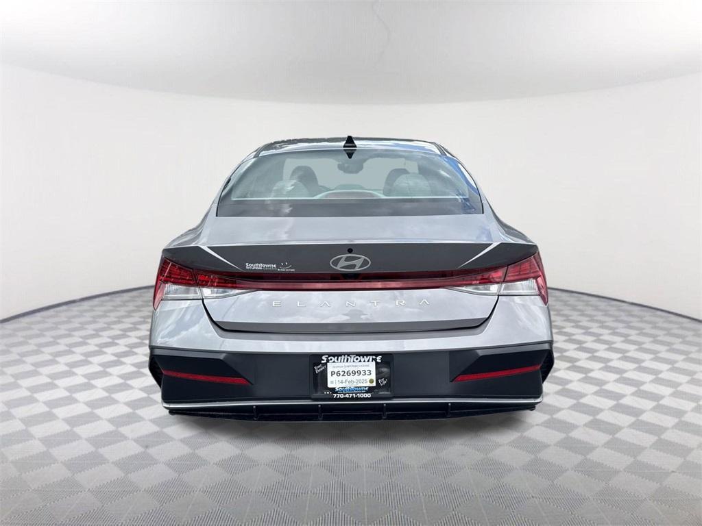 new 2025 Hyundai Elantra car, priced at $25,270