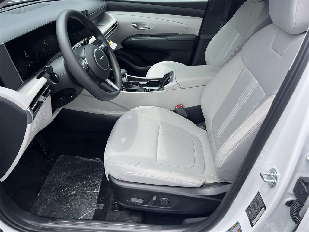 new 2025 Hyundai Tucson car, priced at $30,925