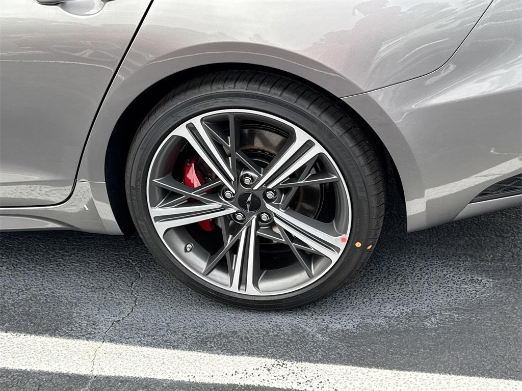 new 2025 Genesis G70 car, priced at $47,577