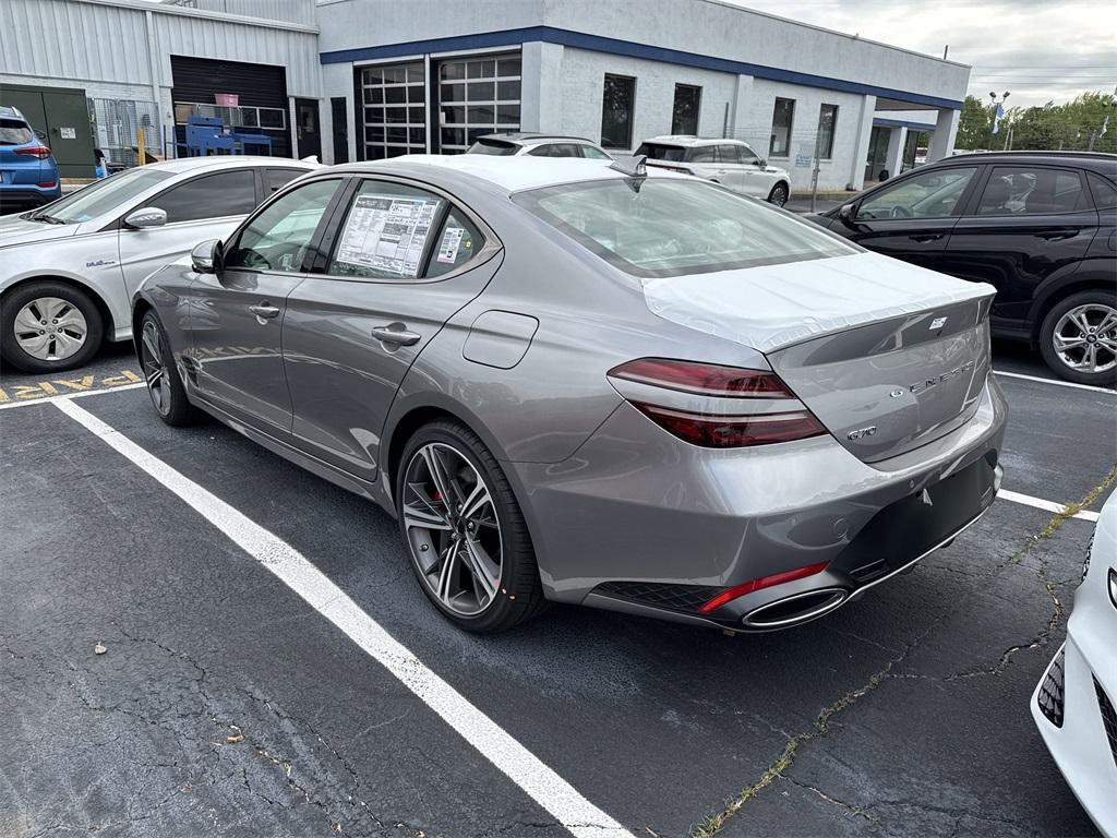new 2025 Genesis G70 car, priced at $47,577