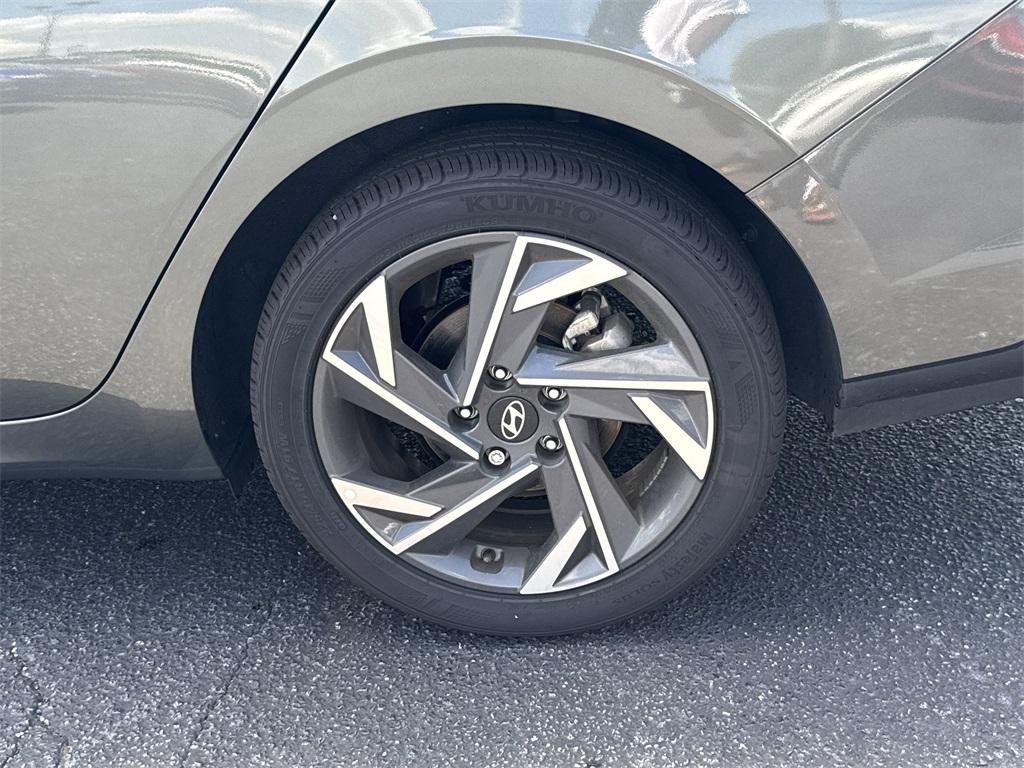 used 2025 Hyundai Elantra car, priced at $22,846
