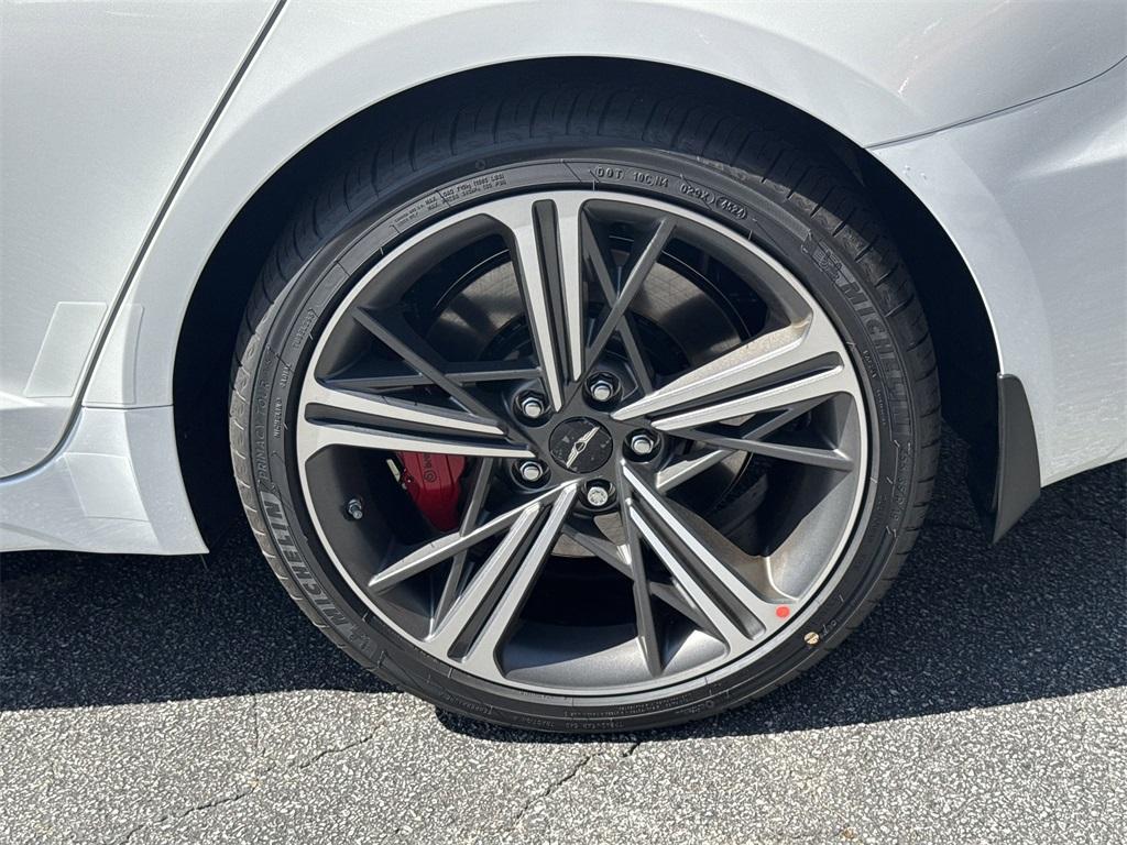 new 2025 Genesis G70 car, priced at $57,380