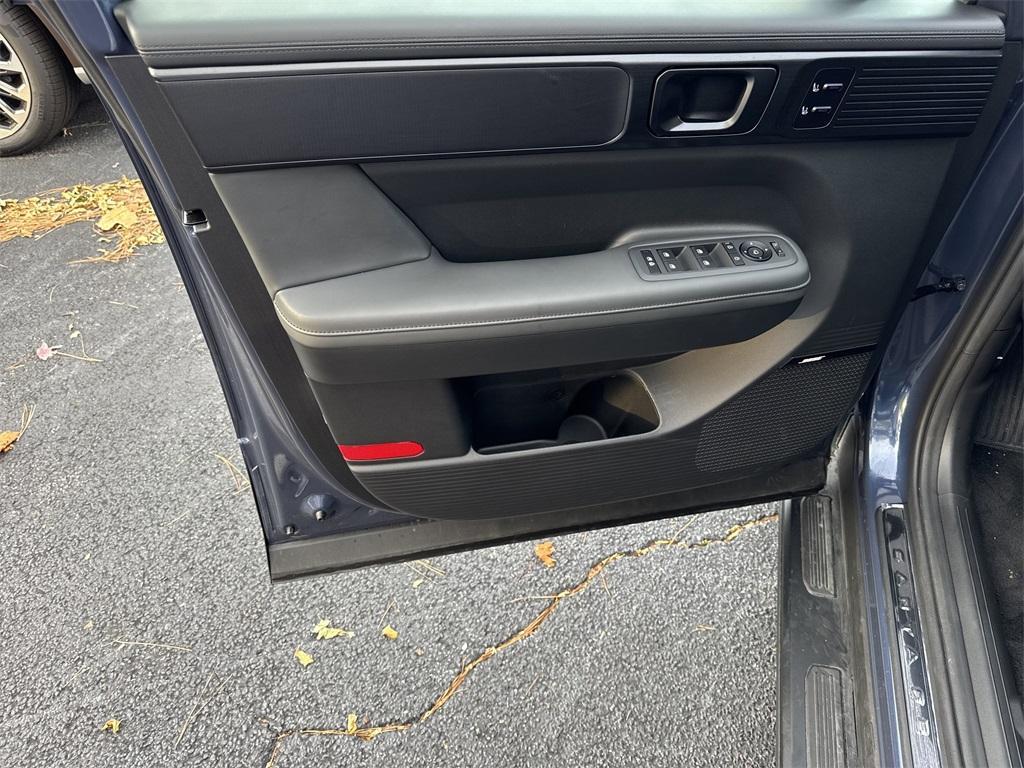 used 2025 Hyundai SANTA FE HEV car, priced at $41,591