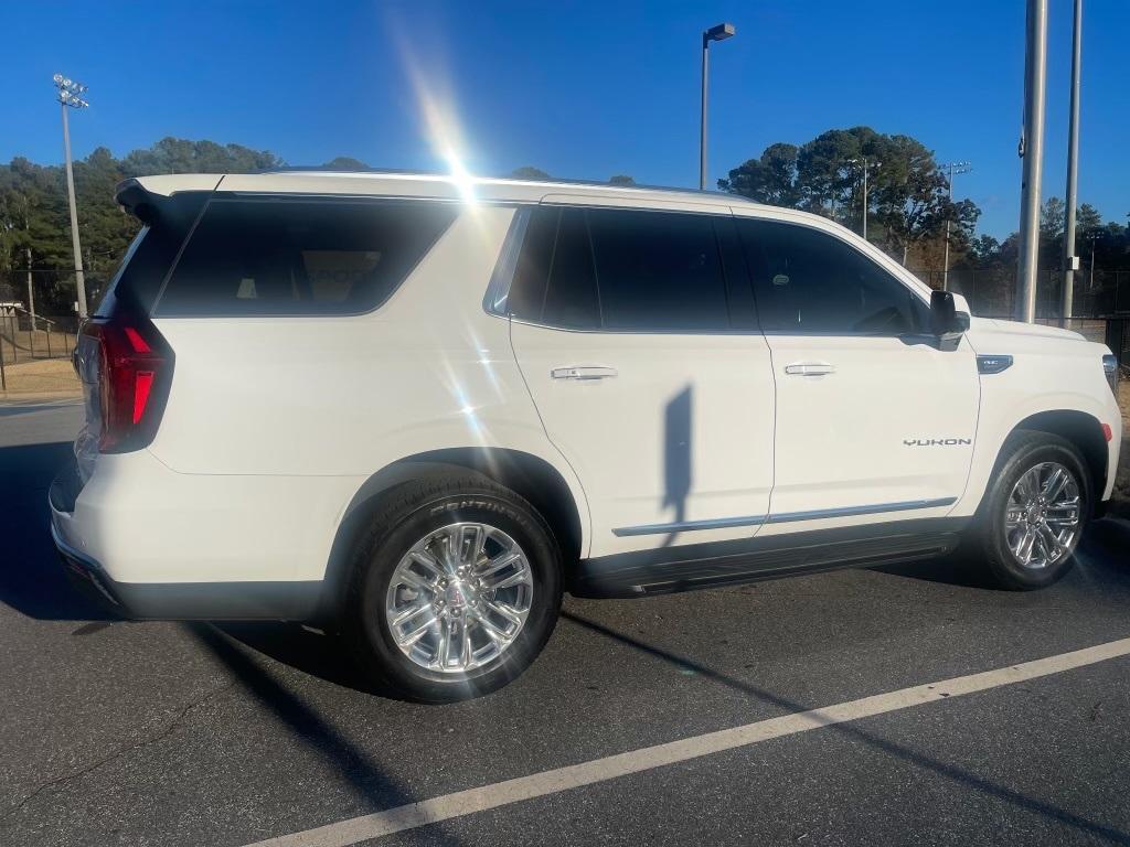 used 2022 GMC Yukon car, priced at $40,692
