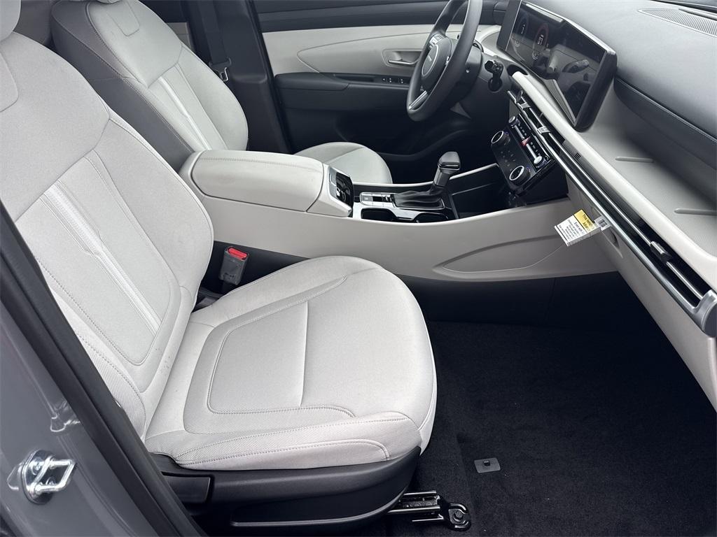 new 2026 Hyundai Tucson car, priced at $33,280