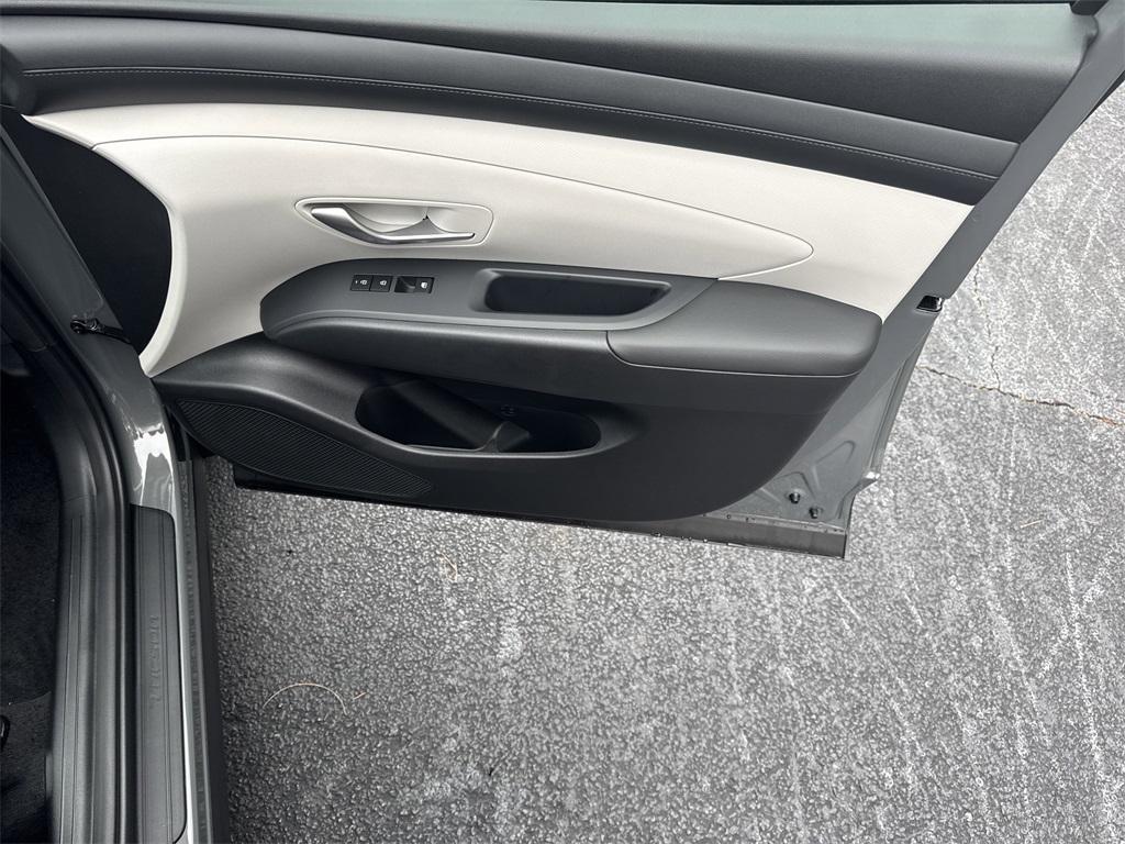 new 2026 Hyundai Tucson car, priced at $33,280