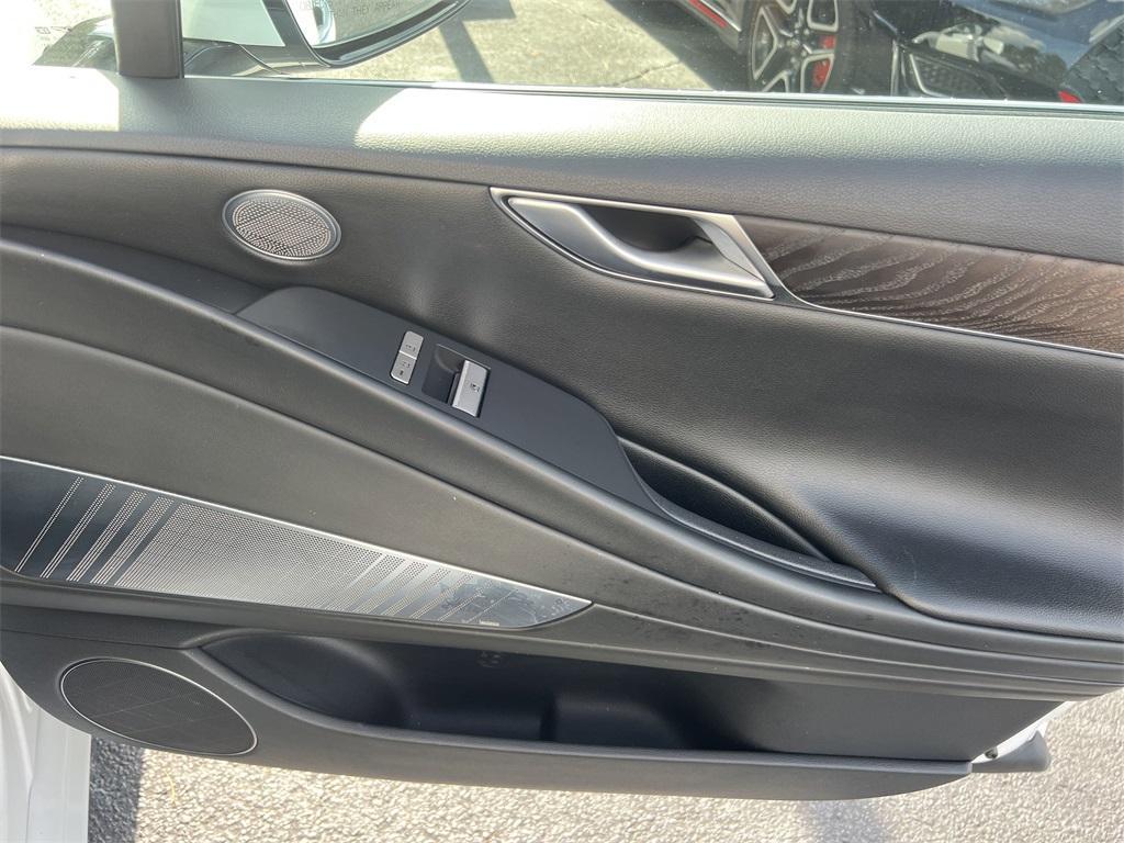 used 2021 Genesis G80 car, priced at $31,692