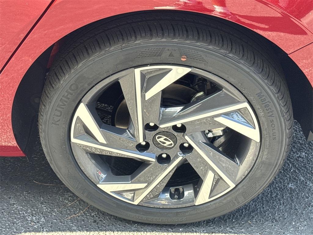 new 2025 Hyundai Elantra car, priced at $23,840