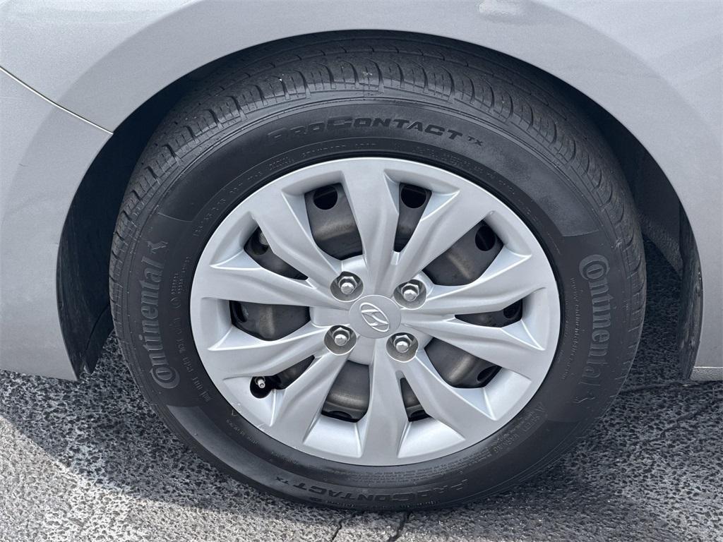 used 2022 Hyundai Accent car, priced at $13,981