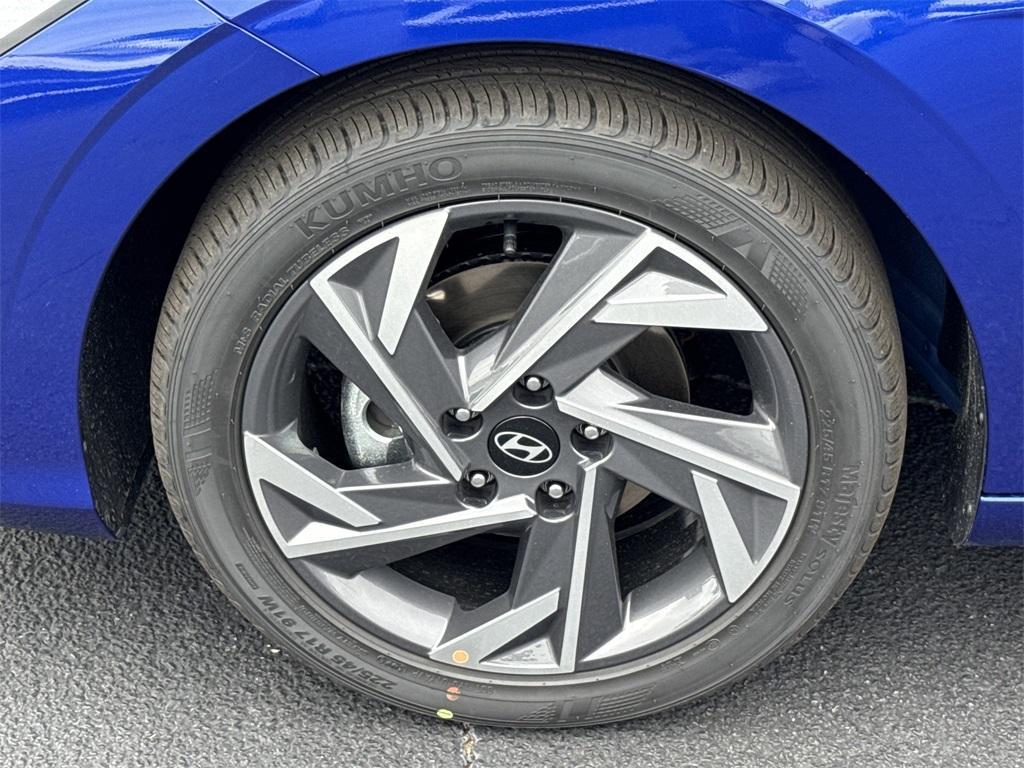 new 2025 Hyundai Elantra car, priced at $23,355