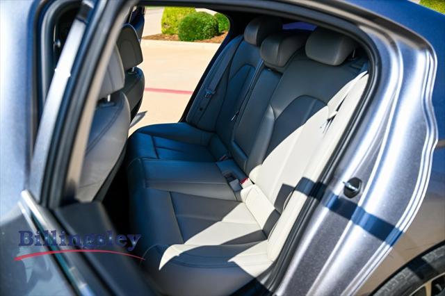 used 2022 Genesis G70 car