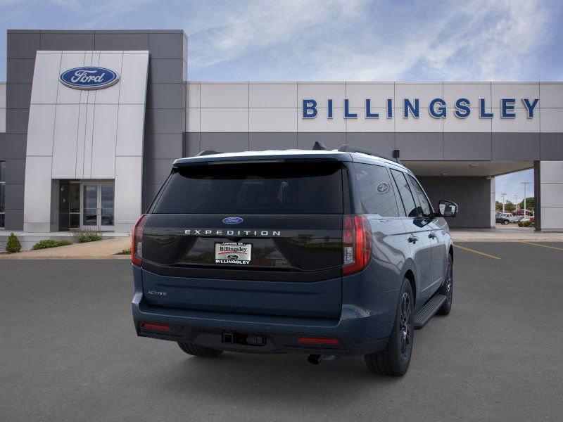 new 2025 Ford Expedition car, priced at $72,385