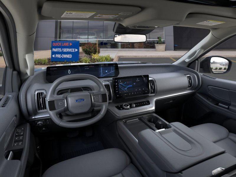 new 2025 Ford Expedition car, priced at $72,385