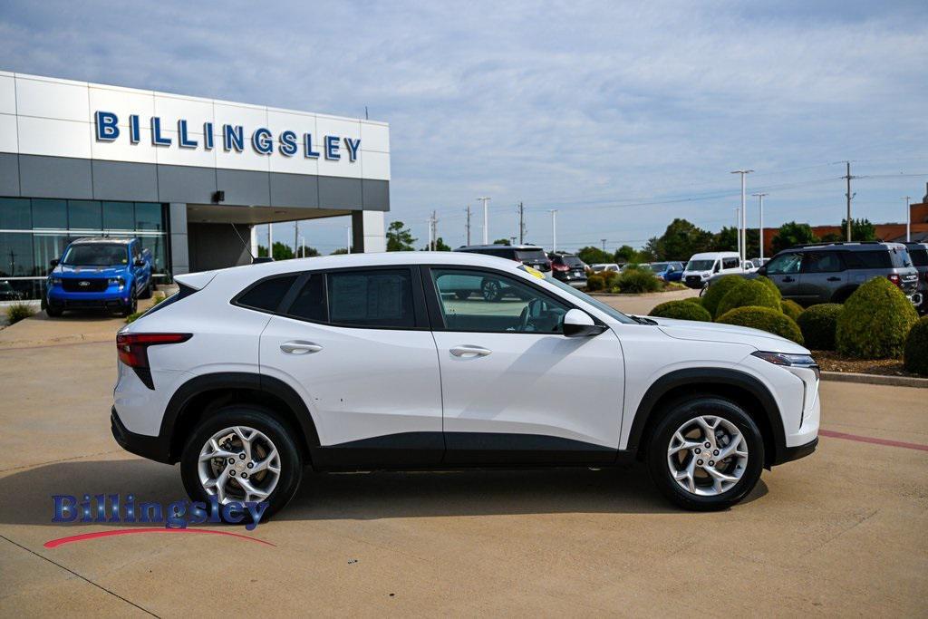 used 2024 Chevrolet Trax car, priced at $19,910