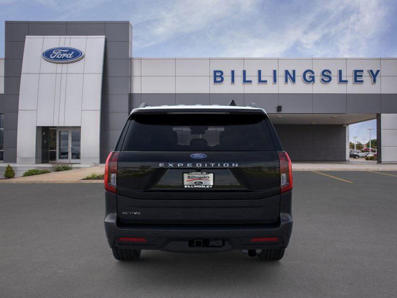 new 2025 Ford Expedition car, priced at $73,490
