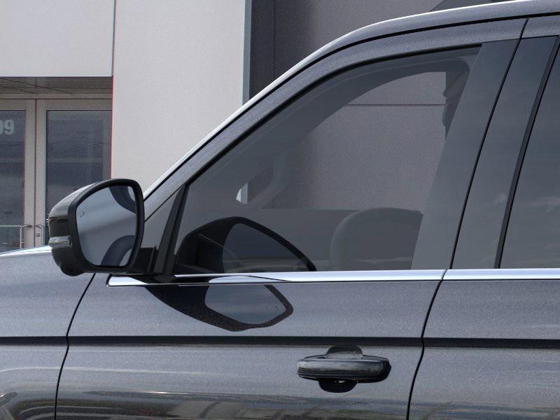 new 2025 Ford Expedition car, priced at $80,805