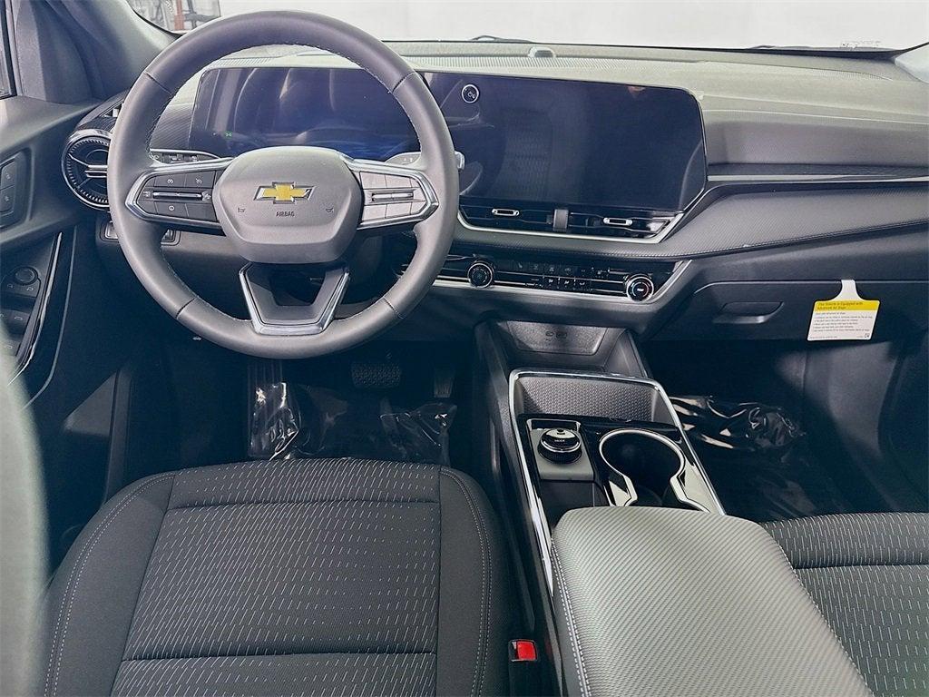 new 2026 Chevrolet Equinox car, priced at $30,826