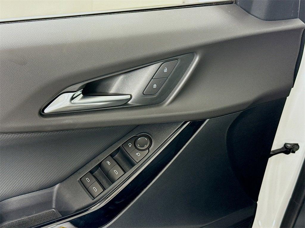 new 2026 Chevrolet Equinox car, priced at $30,826