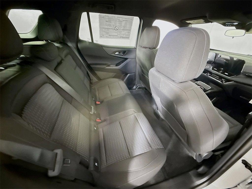 new 2026 Chevrolet Equinox car, priced at $30,826