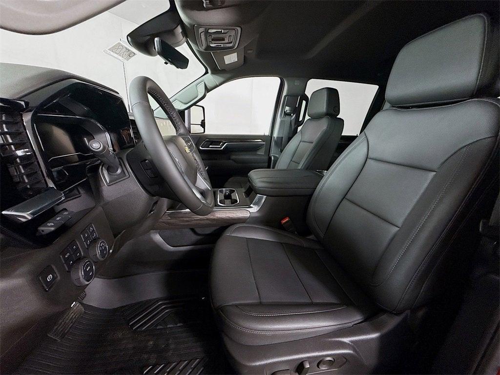 new 2025 Chevrolet Silverado 3500 car, priced at $75,420
