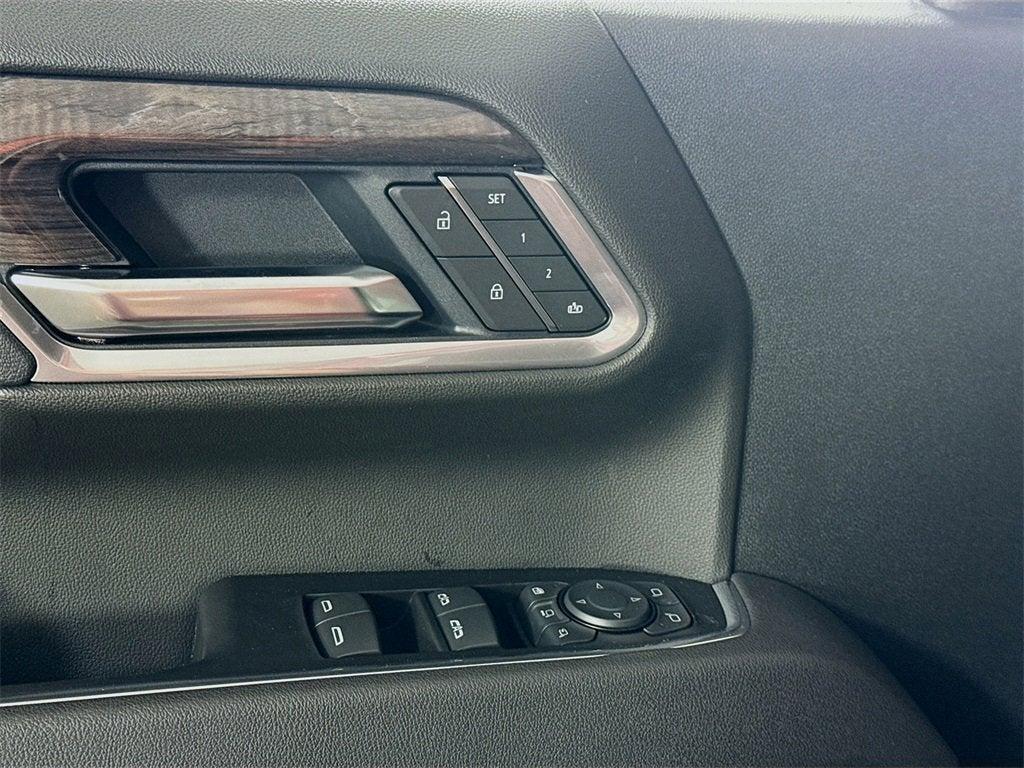 new 2025 Chevrolet Silverado 3500 car, priced at $75,420