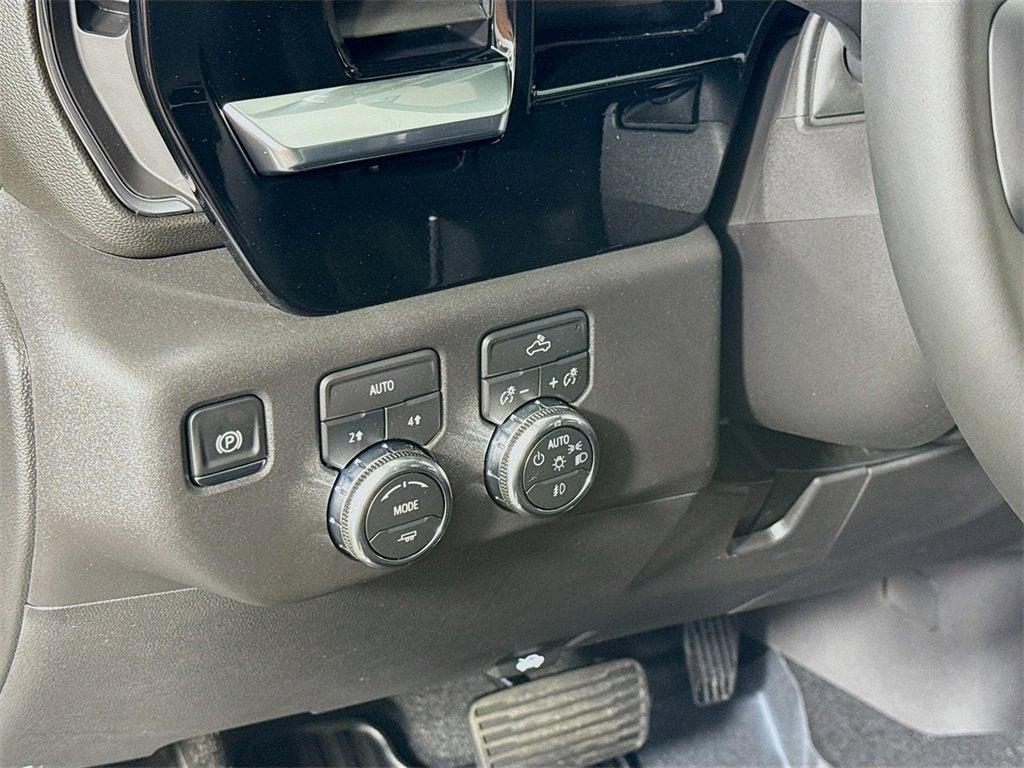 new 2026 GMC Sierra 1500 car, priced at $52,218