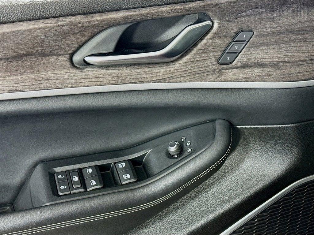 used 2022 Jeep Grand Cherokee 4xe car, priced at $26,999