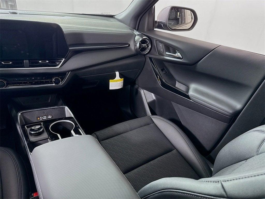 new 2026 Chevrolet Equinox car, priced at $32,415