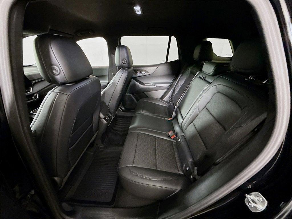 new 2026 Chevrolet Equinox car, priced at $32,415