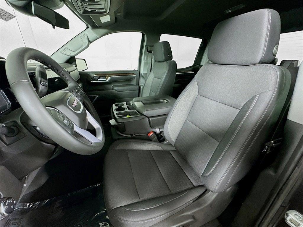 new 2025 GMC Sierra 1500 car, priced at $50,140
