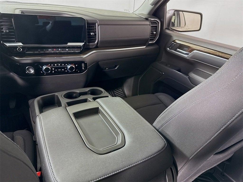 used 2024 GMC Sierra 1500 car, priced at $40,997