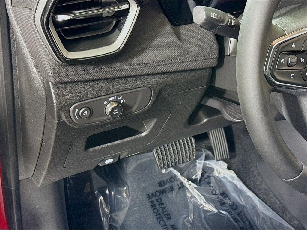 new 2026 Chevrolet TrailBlazer car, priced at $28,676