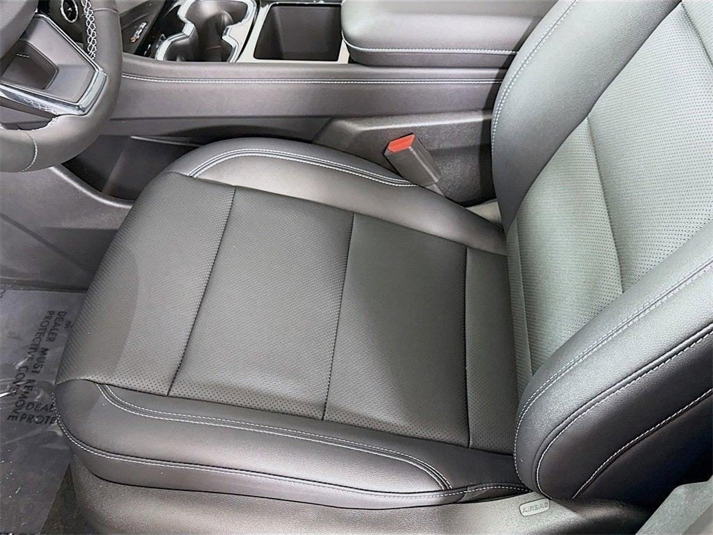new 2026 Chevrolet Traverse car, priced at $45,351