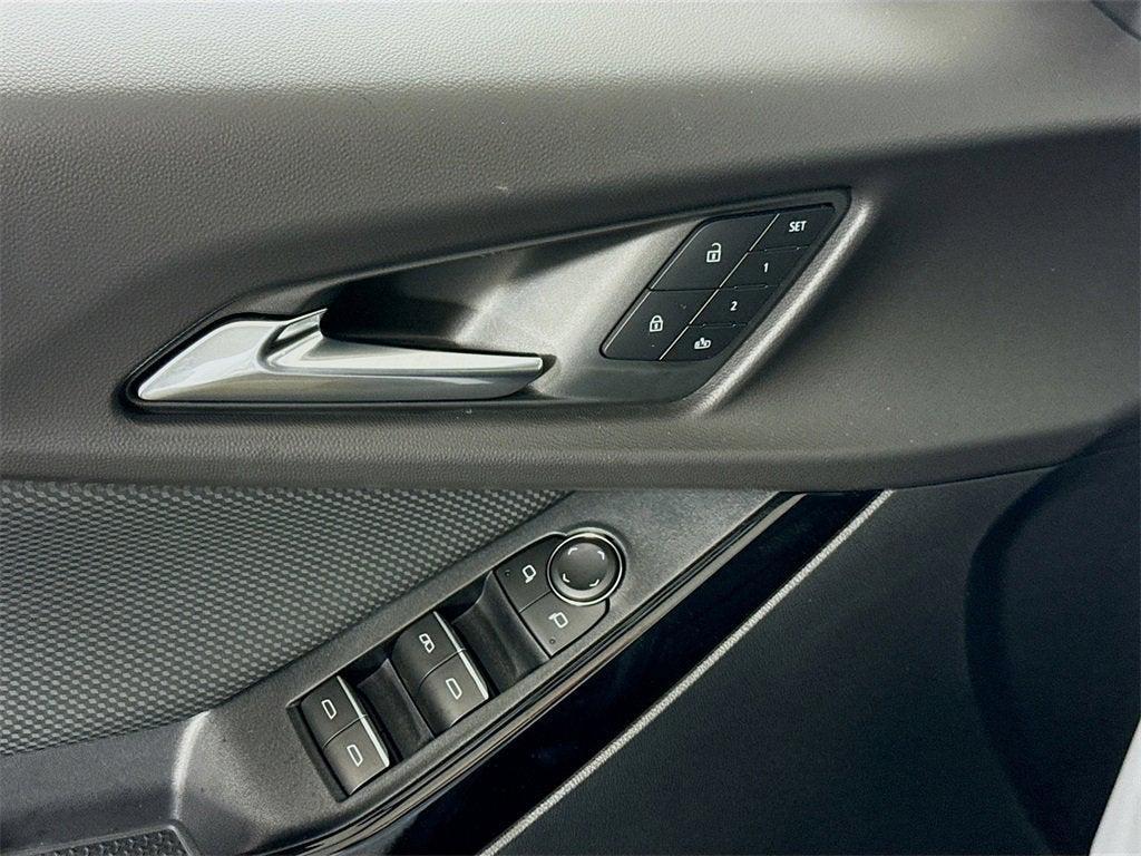 new 2026 Chevrolet Equinox car, priced at $36,236