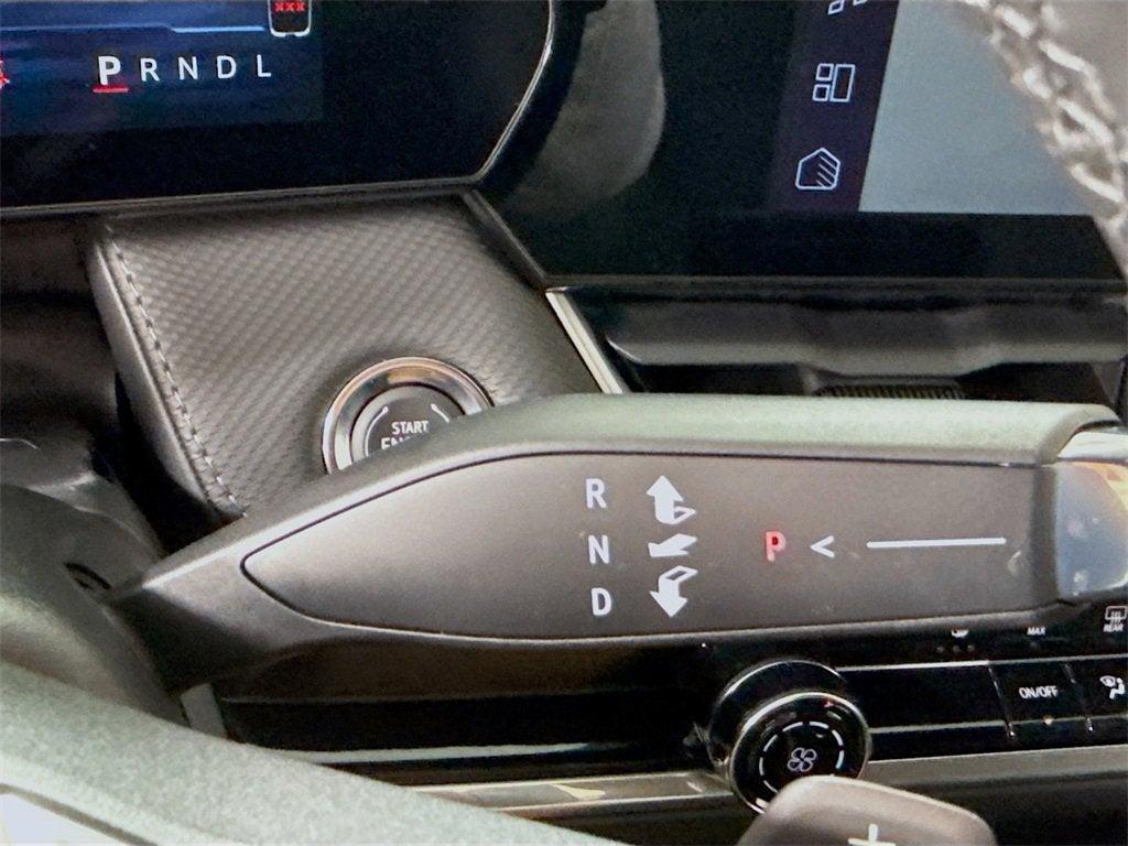 new 2026 Chevrolet Equinox car, priced at $31,118