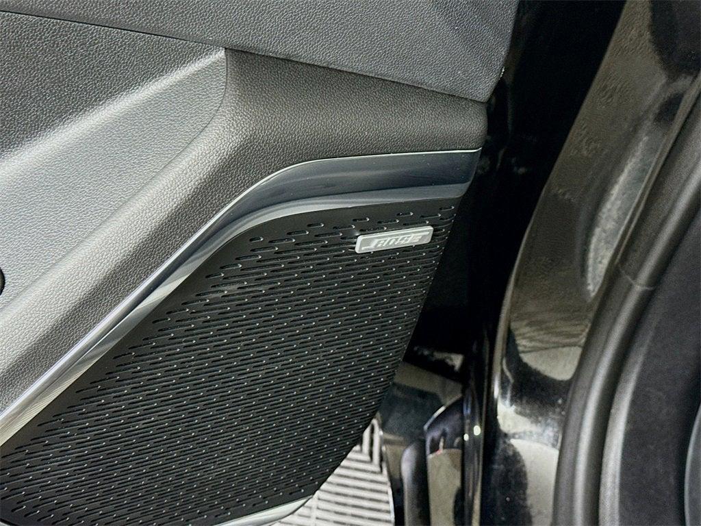 used 2025 GMC Acadia car, priced at $50,997