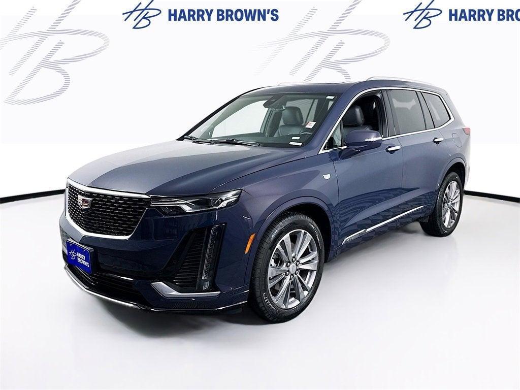 used 2025 Cadillac XT6 car, priced at $42,997