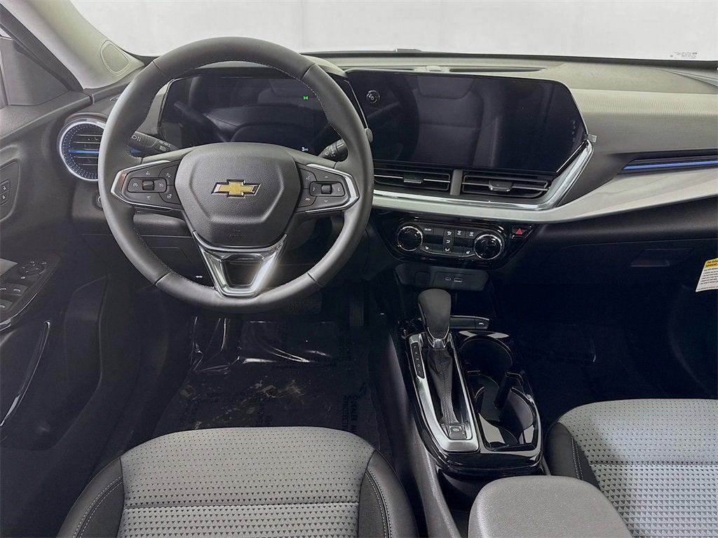 new 2025 Chevrolet Trax car, priced at $24,621