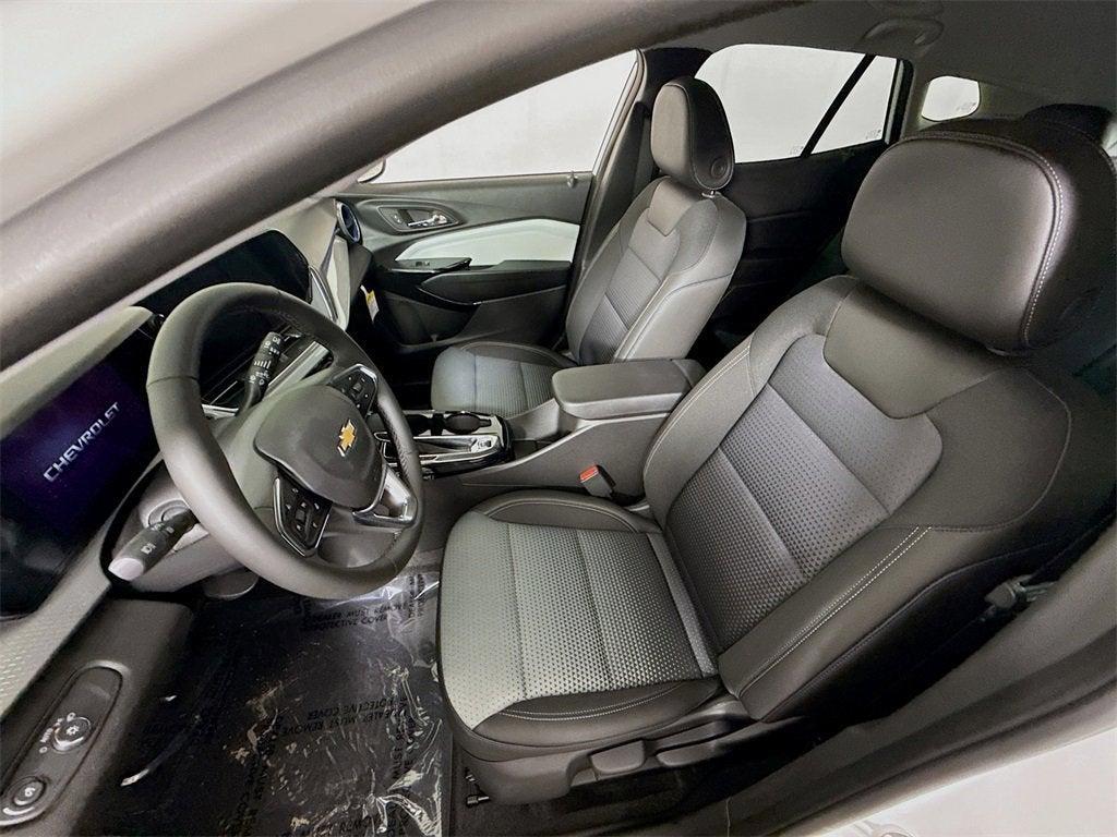 new 2025 Chevrolet Trax car, priced at $24,621